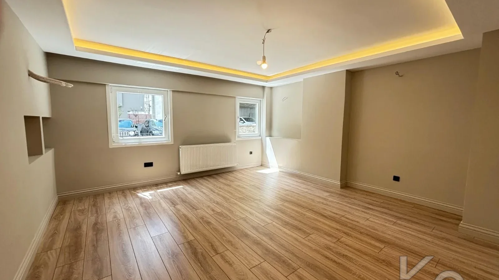 Laci̇vertcadde Ç.havuzlar Bağdat Üzeri̇ Müstaki̇l. Gi̇ri̇şli̇ Yeni̇lenmi̇ş