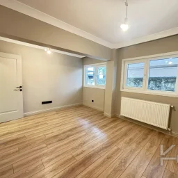 Laci̇vertcadde Ç.havuzlar Bağdat Üzeri̇ Müstaki̇l. Gi̇ri̇şli̇ Yeni̇lenmi̇ş