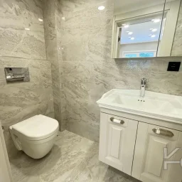 Laci̇vertcadde Ç.havuzlar Bağdat Üzeri̇ Müstaki̇l. Gi̇ri̇şli̇ Yeni̇lenmi̇ş