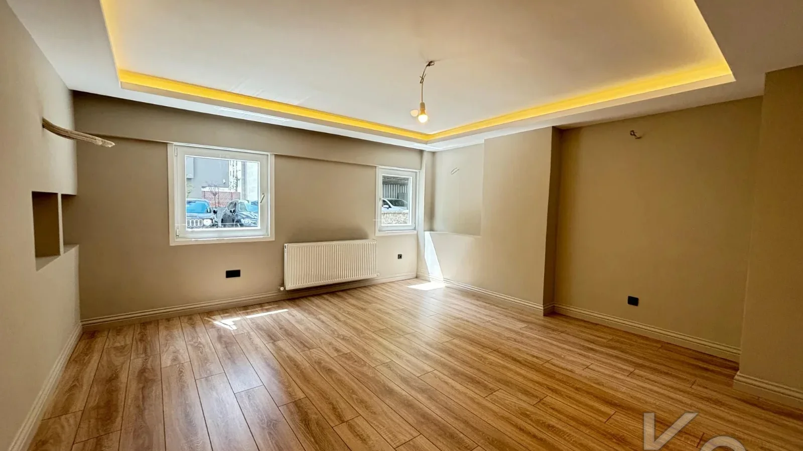 Laci̇vertcadde Ç.havuzlar Bağdat Üzeri̇ Müstaki̇l. Gi̇ri̇şli̇ Yeni̇lenmi̇ş