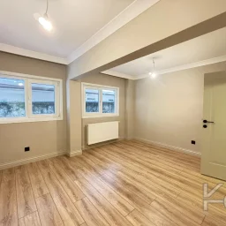 Laci̇vertcadde Ç.havuzlar Bağdat Üzeri̇ Müstaki̇l. Gi̇ri̇şli̇ Yeni̇lenmi̇ş