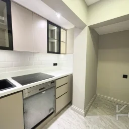 Laci̇vertcadde Ç.havuzlar Bağdat Üzeri̇ Müstaki̇l. Gi̇ri̇şli̇ Yeni̇lenmi̇ş