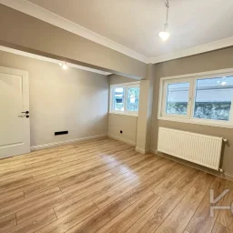 Laci̇vertcadde Ç.havuzlar Bağdat Üzeri̇ Müstaki̇l. Gi̇ri̇şli̇ Yeni̇lenmi̇ş