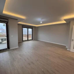 Geniş Mutfaklı, Oturuma Hazır, 120 M² Sıfır Daire