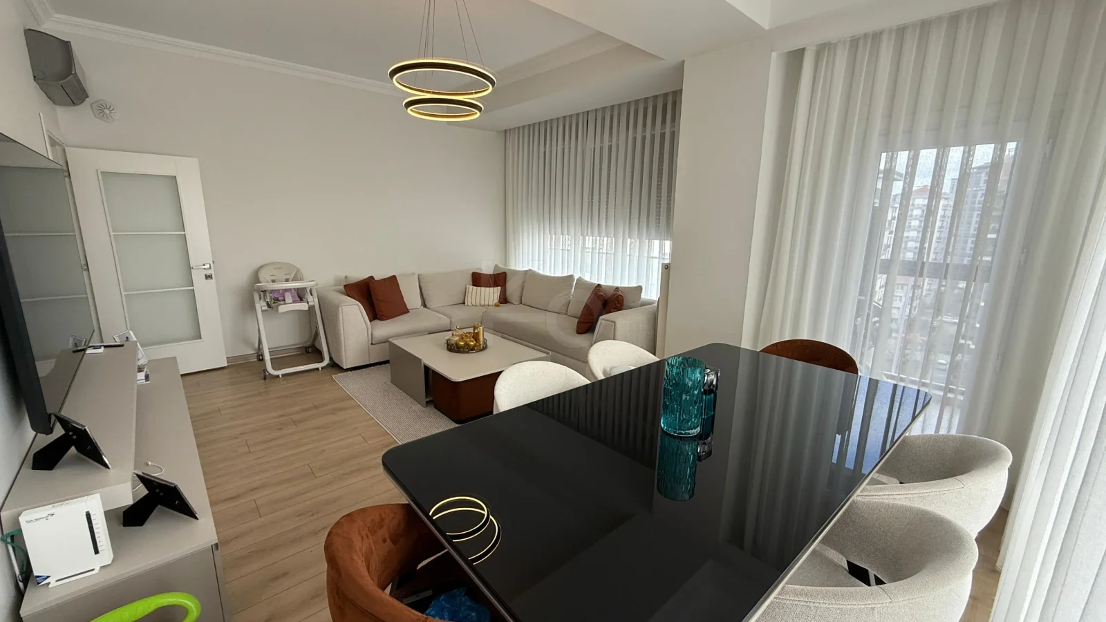 Lacivertcadde Erenköy Kapalı Balkonlu 85m² Net 3+1