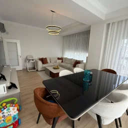 Lacivertcadde Erenköy Kapalı Balkonlu 85m² Net 3+1