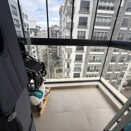 Lacivertcadde Erenköy Kapalı Balkonlu 85m² Net 3+1