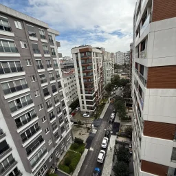 Lacivertcadde Erenköy Kapalı Balkonlu 85m² Net 3+1