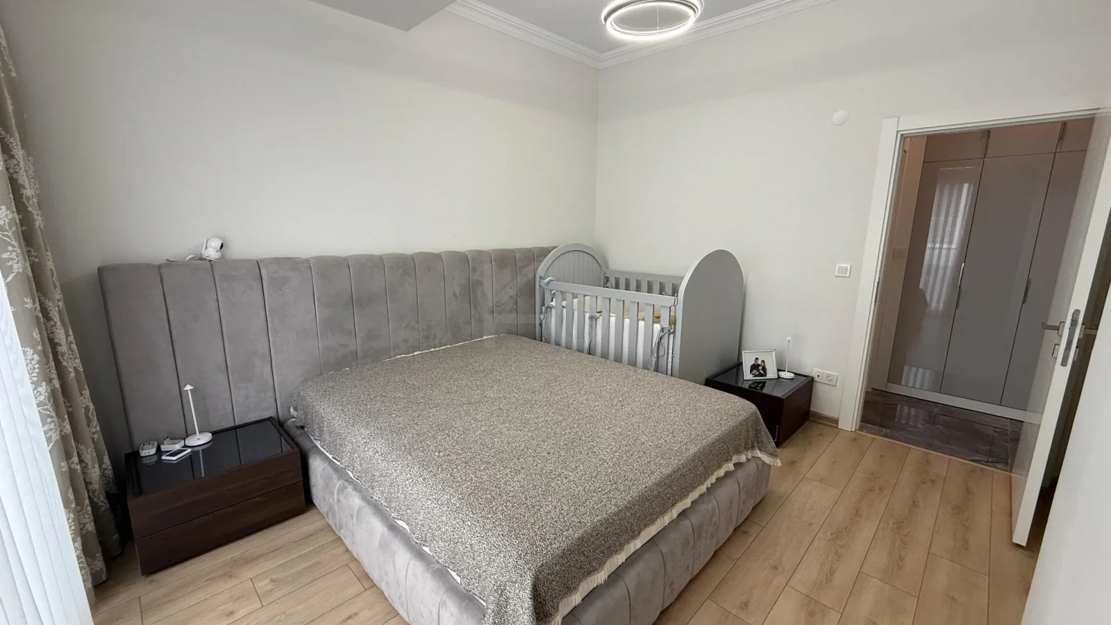 Lacivertcadde Erenköy Kapalı Balkonlu 85m² Net 3+1