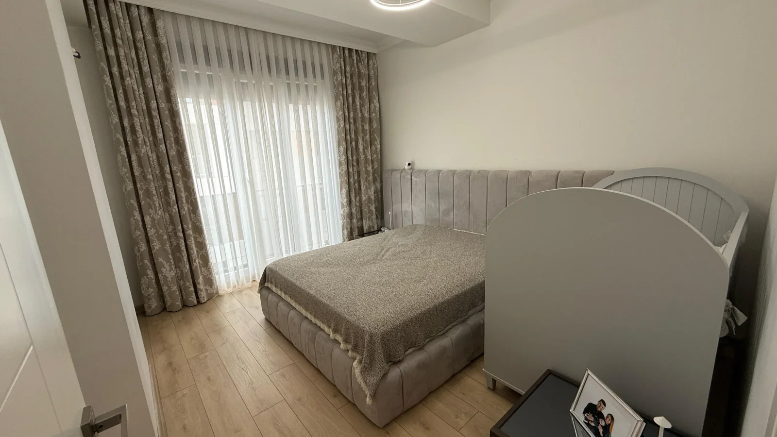 Lacivertcadde Erenköy Kapalı Balkonlu 85m² Net 3+1