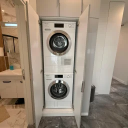 Lacivertcadde Erenköy Kapalı Balkonlu 85m² Net 3+1