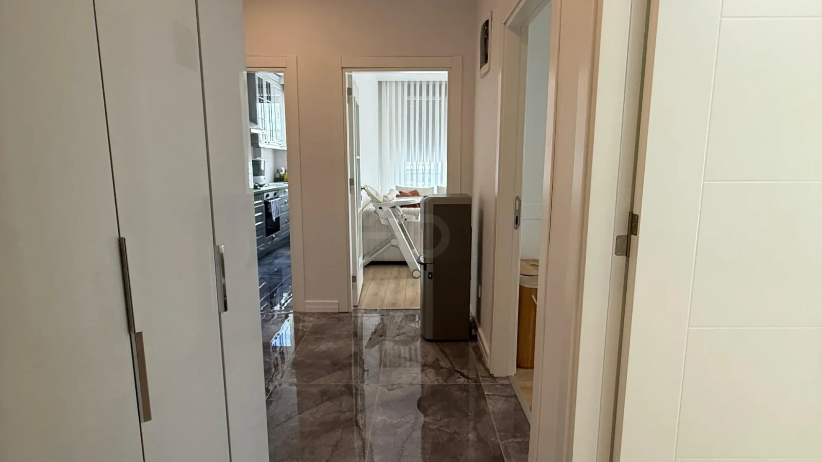 Lacivertcadde Erenköy Kapalı Balkonlu 85m² Net 3+1