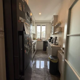 Lacivertcadde Erenköy Kapalı Balkonlu 85m² Net 3+1
