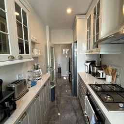 Lacivertcadde Erenköy Kapalı Balkonlu 85m² Net 3+1