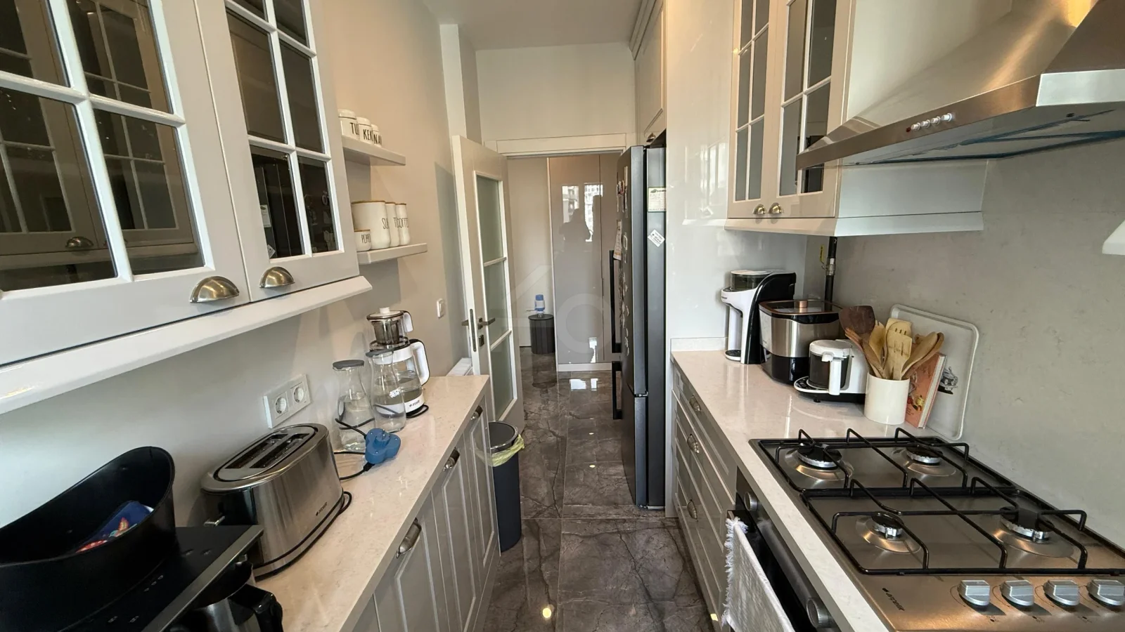 Lacivertcadde Erenköy Kapalı Balkonlu 85m² Net 3+1