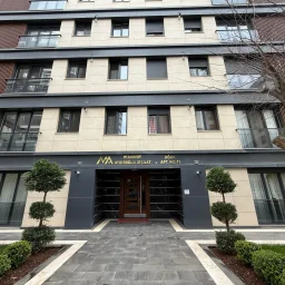 Lacivertcadde Erenköy Kapalı Balkonlu 85m² Net 3+1