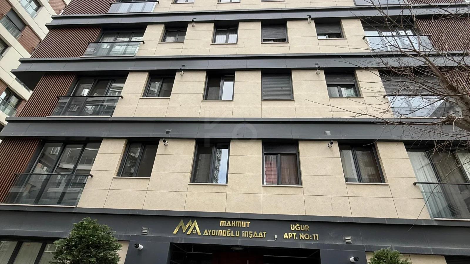 Lacivertcadde Erenköy Kapalı Balkonlu 85m² Net 3+1