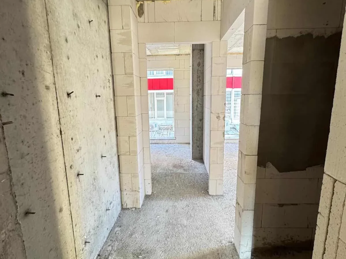 Maltepe Metroya 3 Dk. Mesafede Sıfır Bina Balkonlu Fırsat Daire.