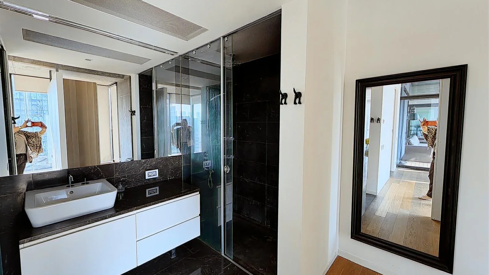 Mutluol Proje'den Levent Loft Resıdence'da Satılık 1+1 Daire