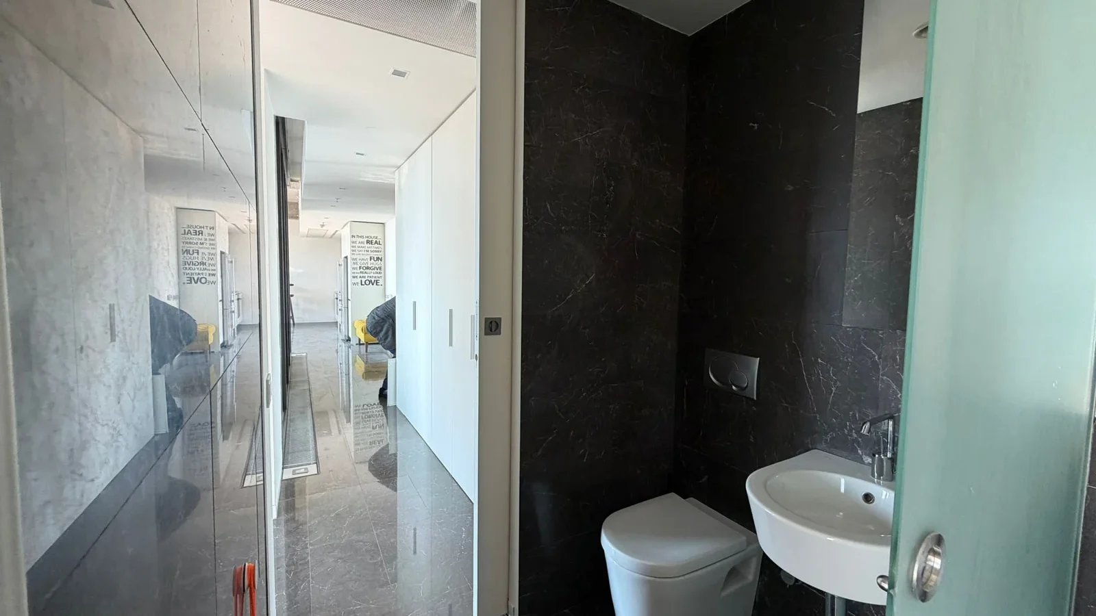 Mutluol Proje'den Levent Loft Resıdence'da Satılık 1+1 Daire