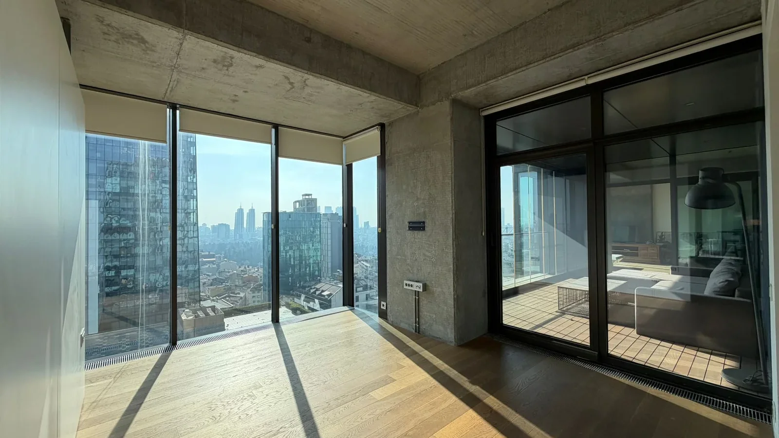 Mutluol Proje'den Levent Loft Resıdence'da Satılık 1+1 Daire