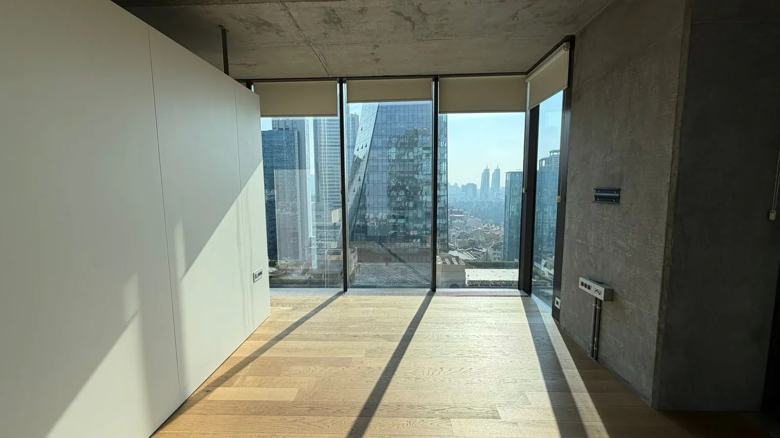 Mutluol Proje'den Levent Loft Resıdence'da Satılık 1+1 Daire