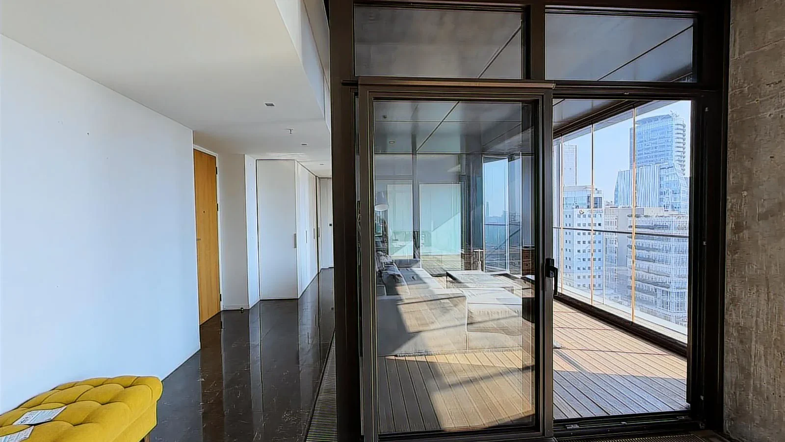 Mutluol Proje'den Levent Loft Resıdence'da Satılık 1+1 Daire