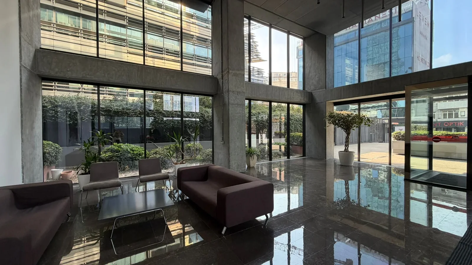Mutluol Proje'den Levent Loft Resıdence'da Satılık 1+1 Daire