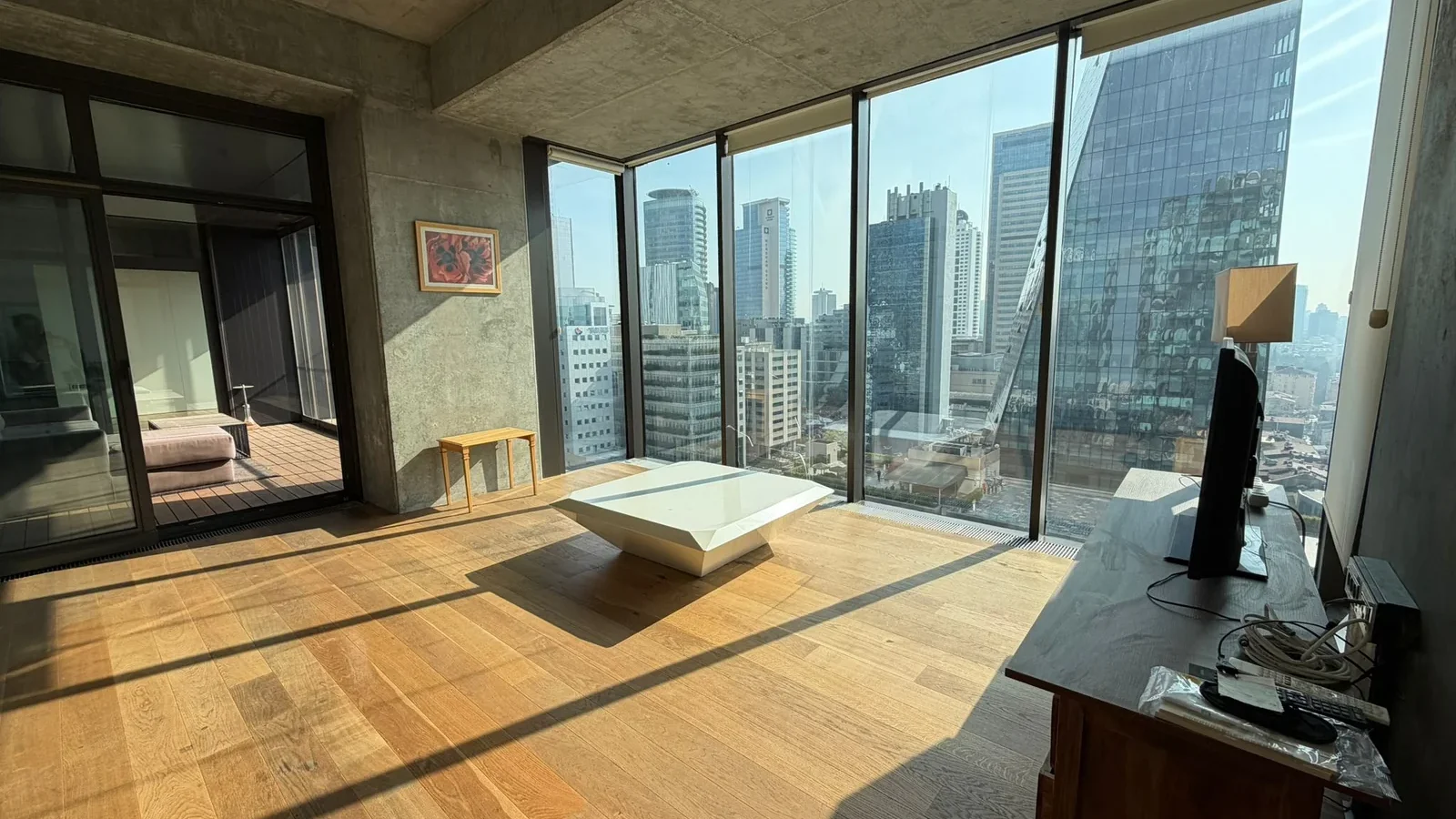 Mutluol Proje'den Levent Loft Resıdence'da Satılık 1+1 Daire