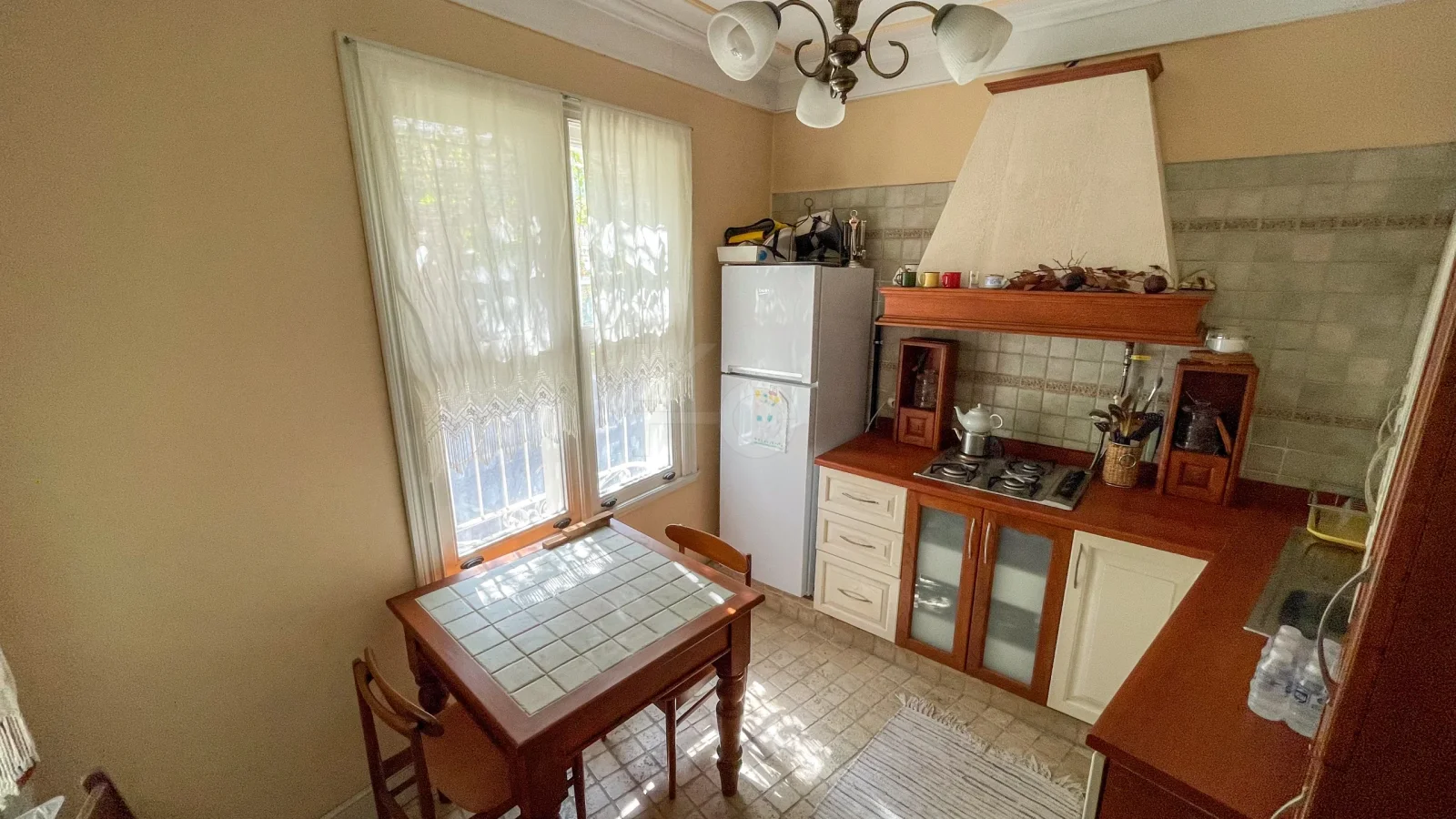 Büyükada Zağnos Paşa Tarihi 4+2 Satılık Köşk