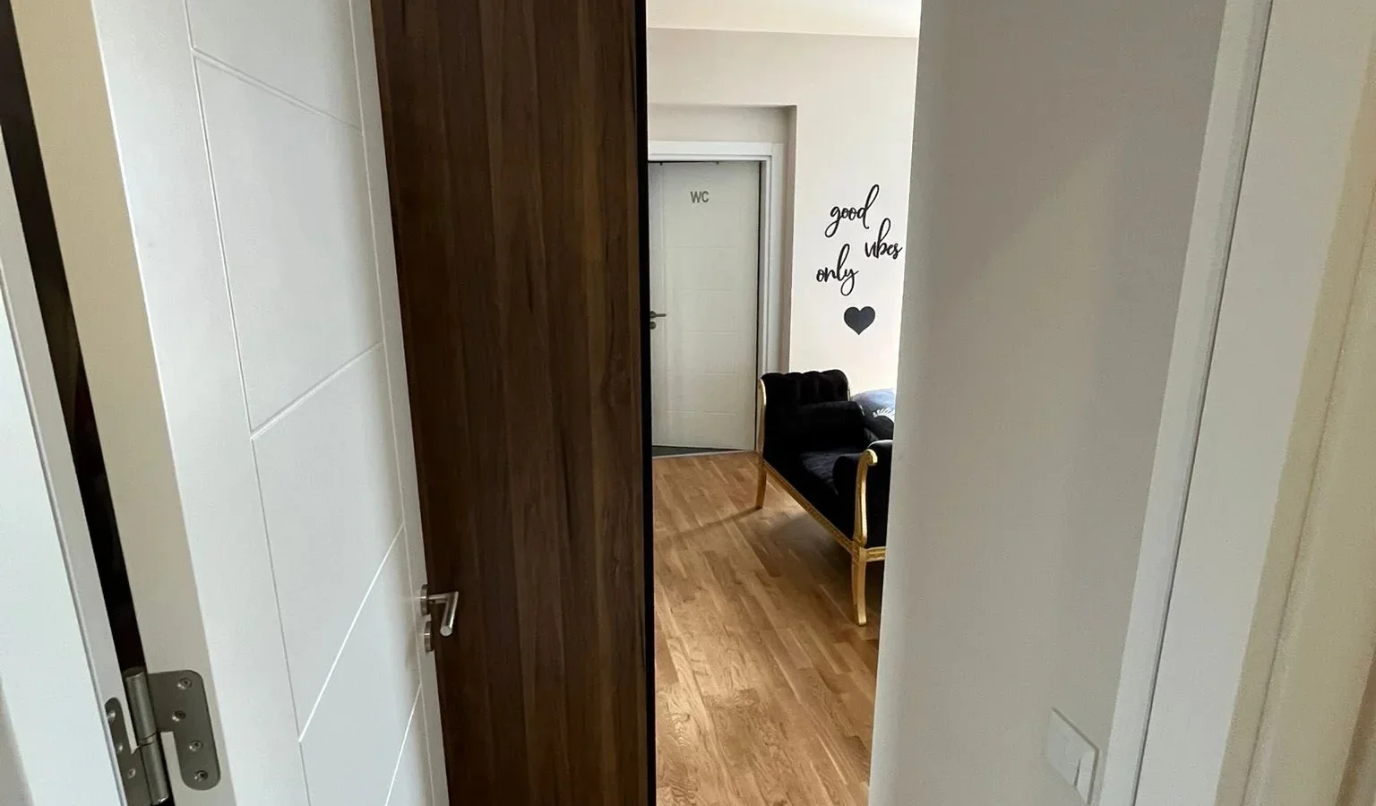 Laci̇vertcadde Fenerbahçe Sahi̇l Yolunda 125 M² Net