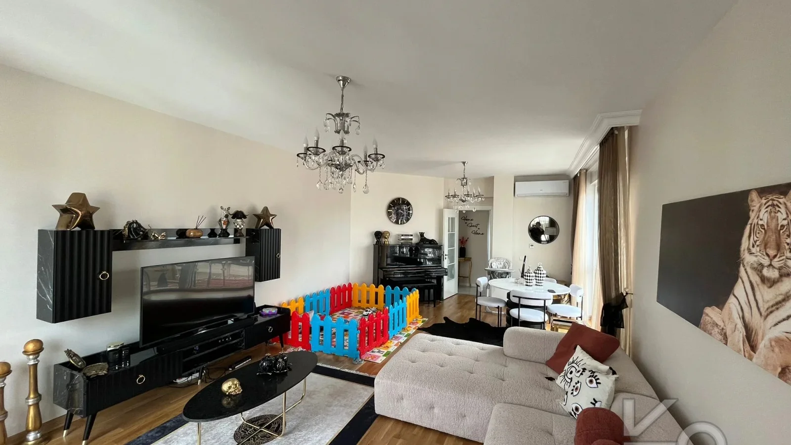 Laci̇vertcadde Fenerbahçe Sahi̇l Yolunda 125 M² Net