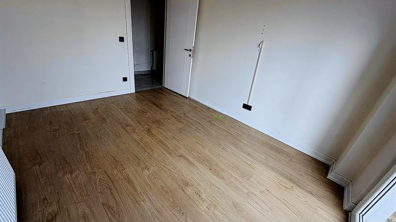 Sağlam'dan Adem Yavuz Mahallesinde Havuzlu Sitede Satılık Daire