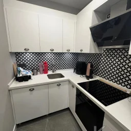 Laci̇vert Cadde Caddebostan Sahi̇l Terasli Yasal Dubleks 2+1