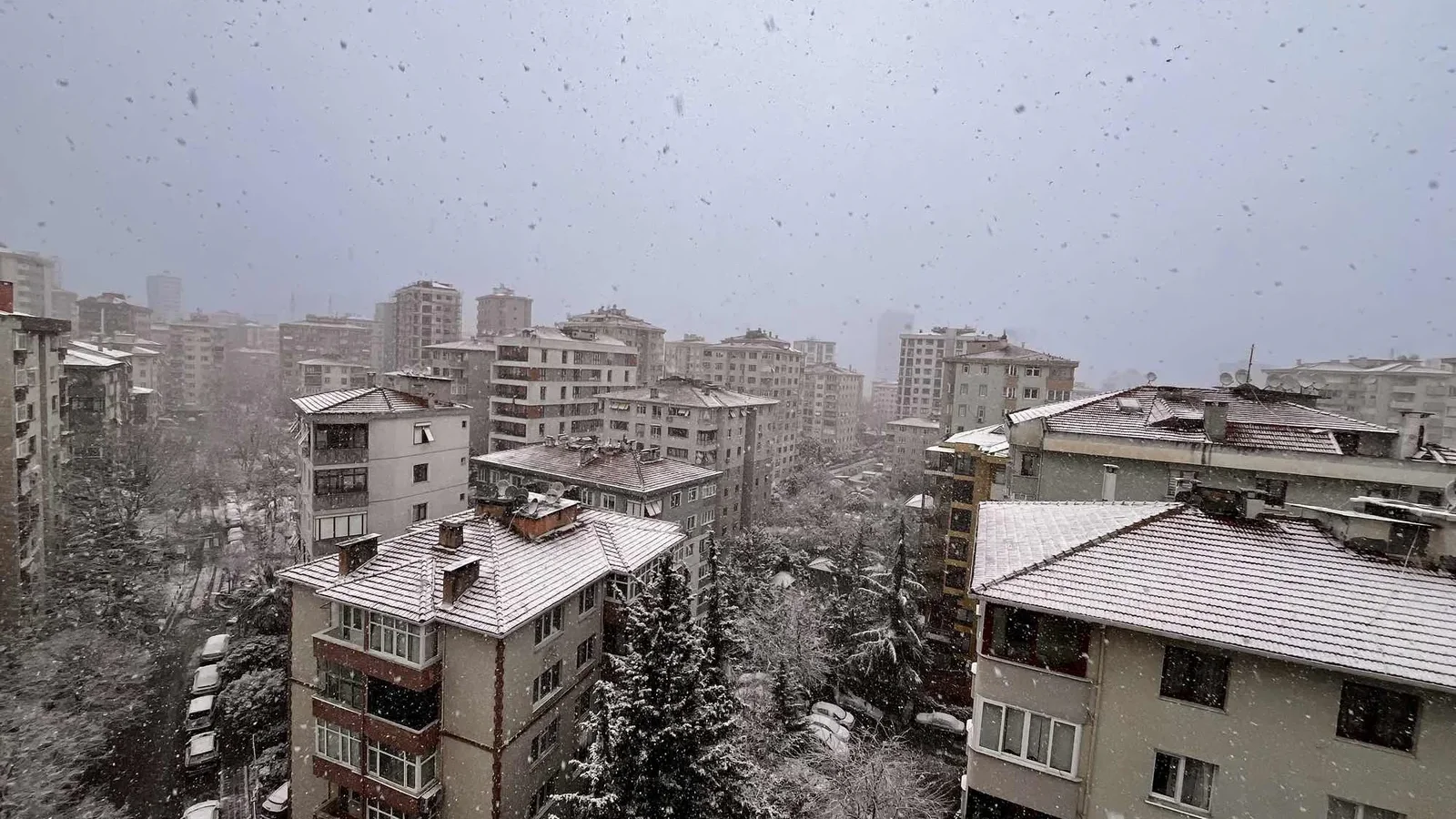 Sağlam'dan Göztepe Şair Arşi Yakını 2+1 80 M2 Net Balkonlu Daire