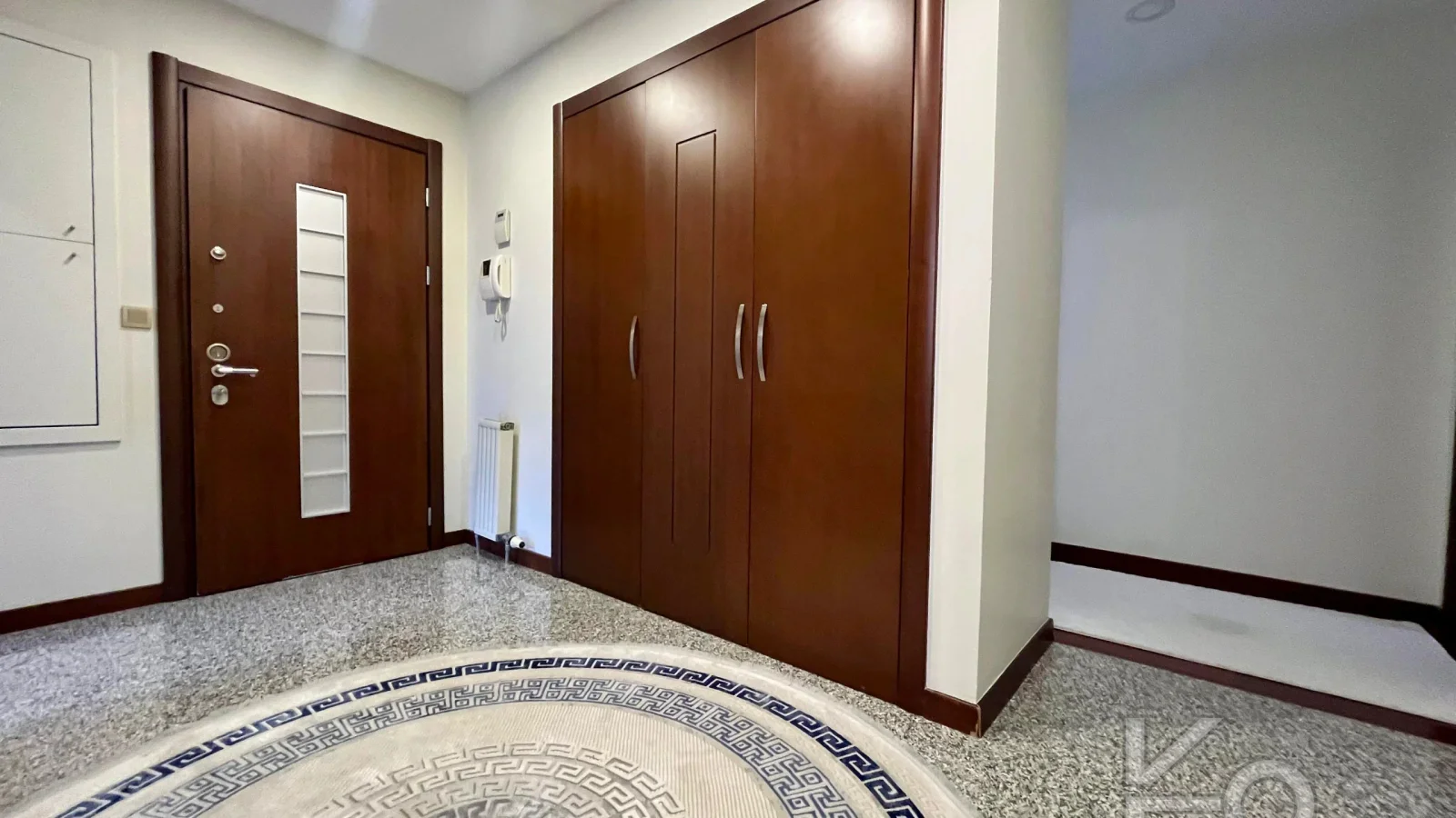 Academy Yeşi̇l Vadi̇ Konaklari Manolya Blok 4+1 Ara Kat 230m2 Satilik
