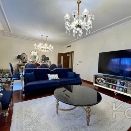 Academy Yeşi̇l Vadi̇ Konaklari Manolya Blok 4+1 Ara Kat 230m2 Satilik