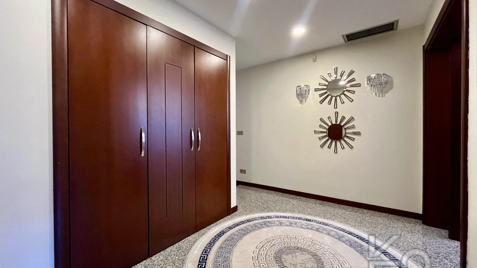 Academy Yeşi̇l Vadi̇ Konaklari Manolya Blok 4+1 Ara Kat 230m2 Satilik