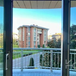 Academy Yeşi̇l Vadi̇ Konaklari Manolya Blok 4+1 Ara Kat 230m2 Satilik