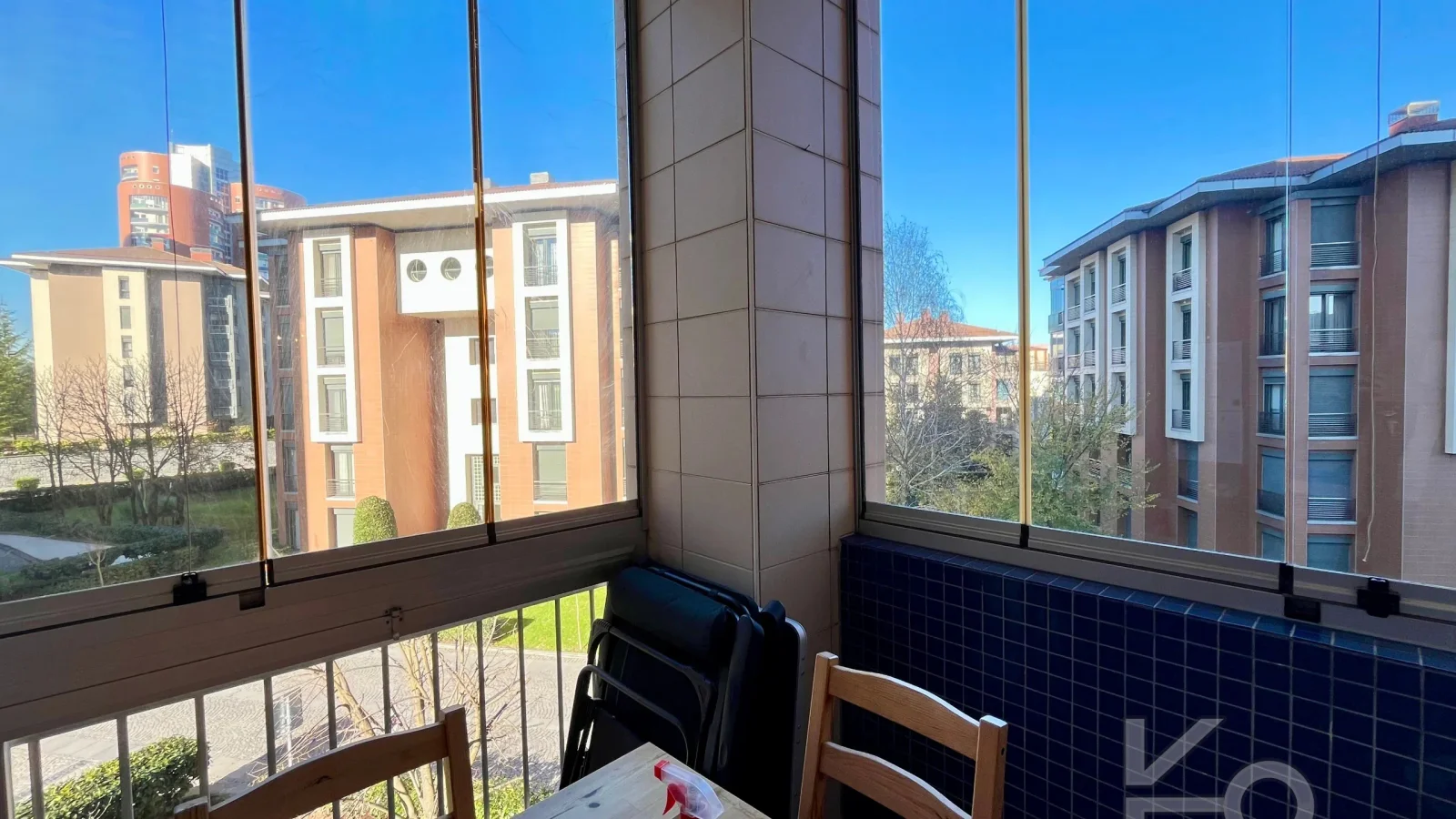 Academy Yeşi̇l Vadi̇ Konaklari Manolya Blok 4+1 Ara Kat 230m2 Satilik