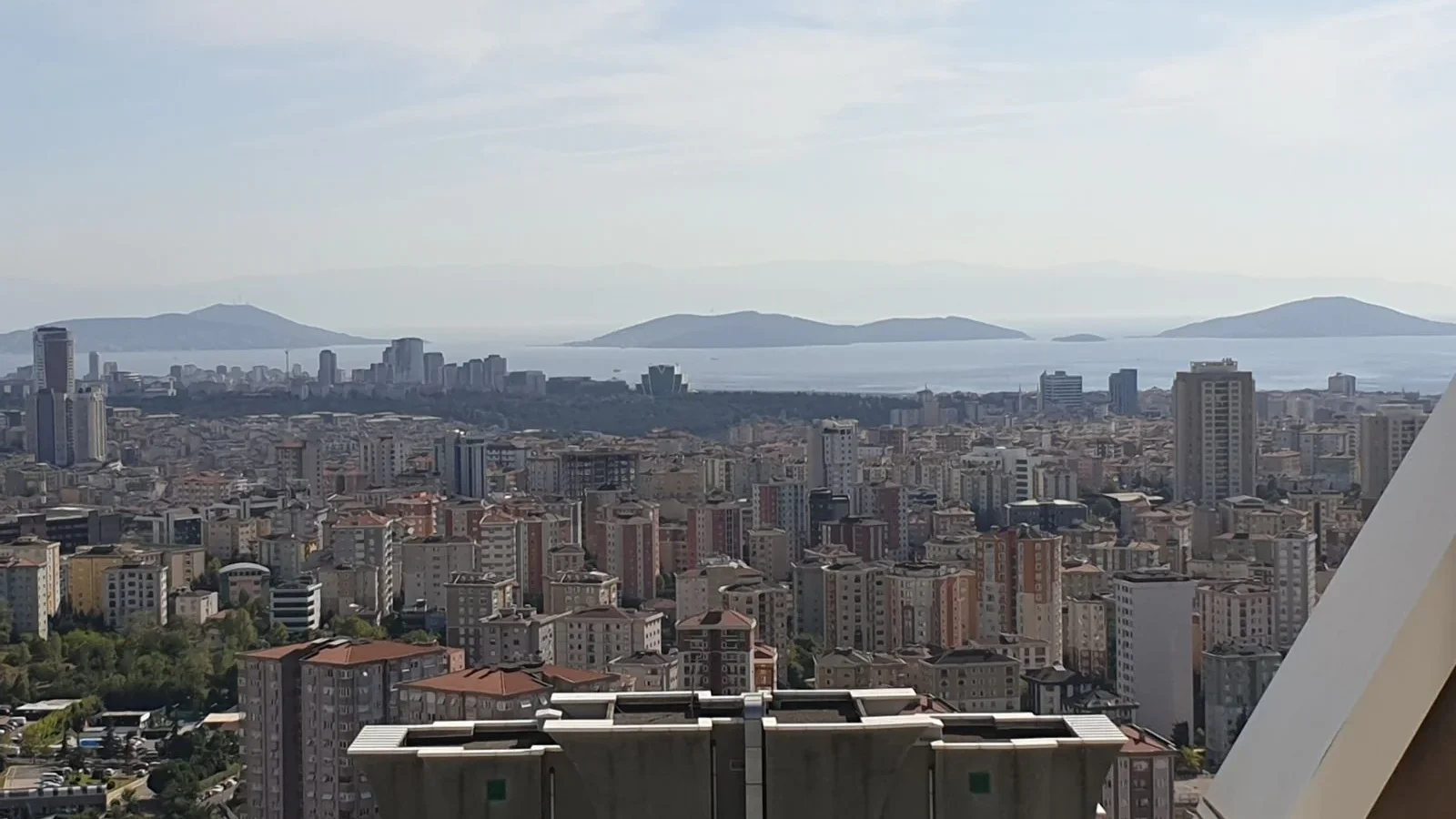 Mutluol Proje'den My Towerland'de Deniz Manzaralı Dubleks 342 M2