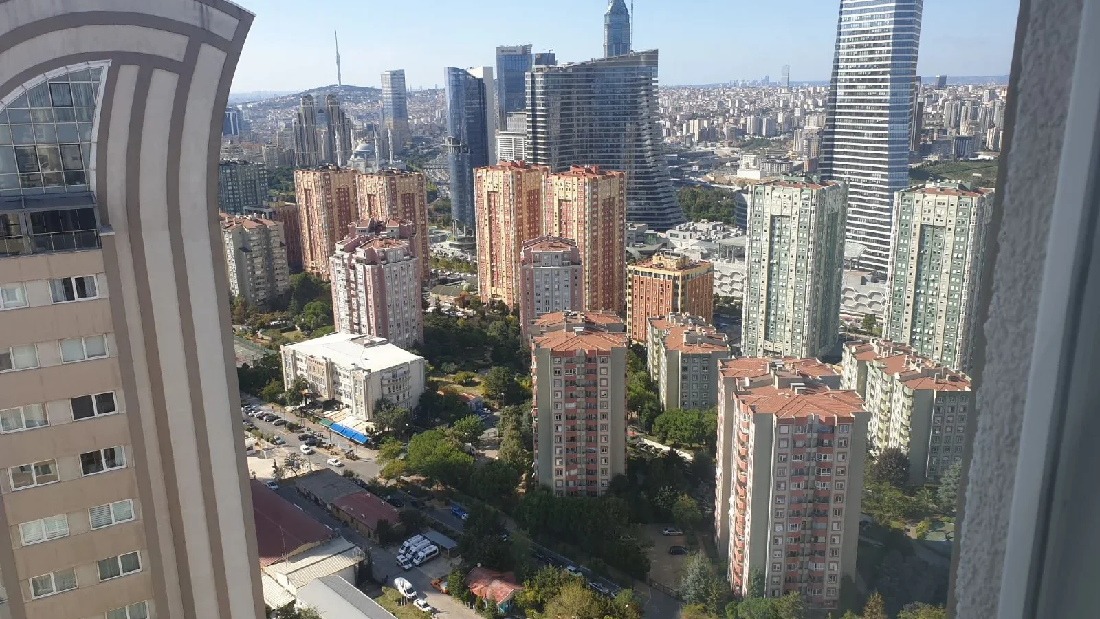 Mutluol Proje'den My Towerland'de Deniz Manzaralı Dubleks 342 M2