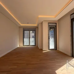Lacivert Cadde Suadiye Şaşkınbakkal Sahil'de Balkonlu Satılık Daire 72m² Net 2+1 A Plus