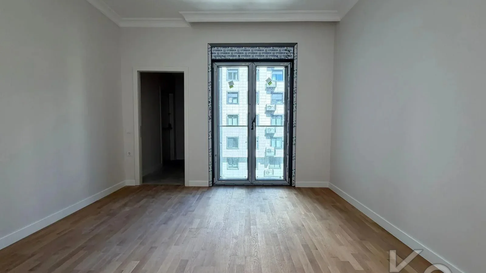Lacivert Cadde Suadiye Şaşkınbakkal Sahil'de Balkonlu Satılık Daire 72m² Net 2+1 A Plus
