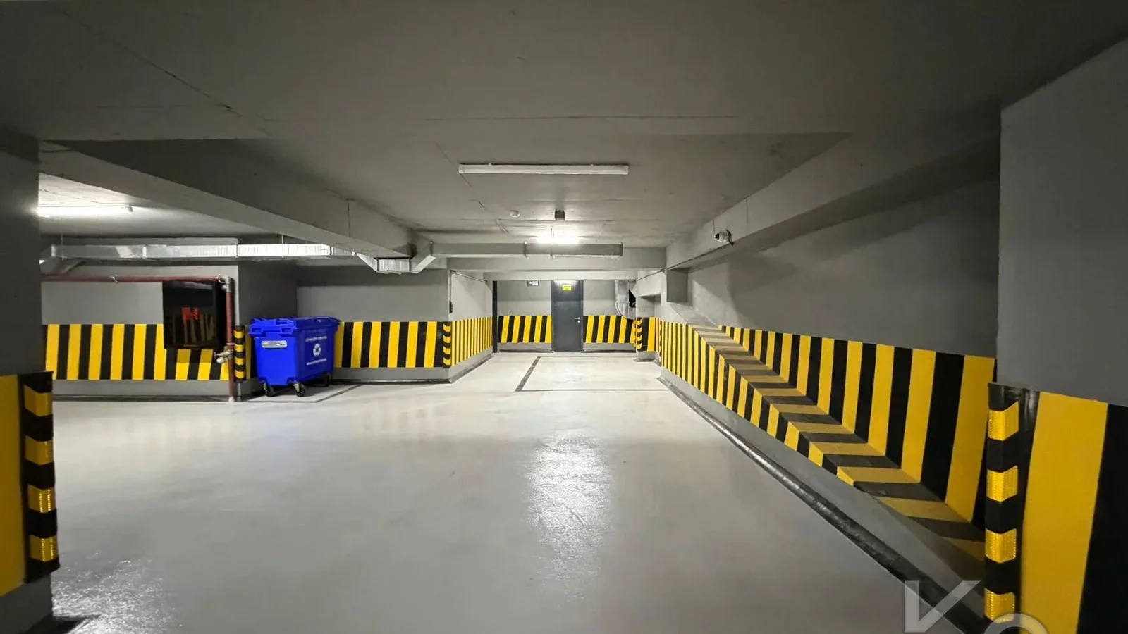 Lacivert Cadde Suadiye Şaşkınbakkal Sahil'de Balkonlu Satılık Daire 72m² Net 2+1 A Plus