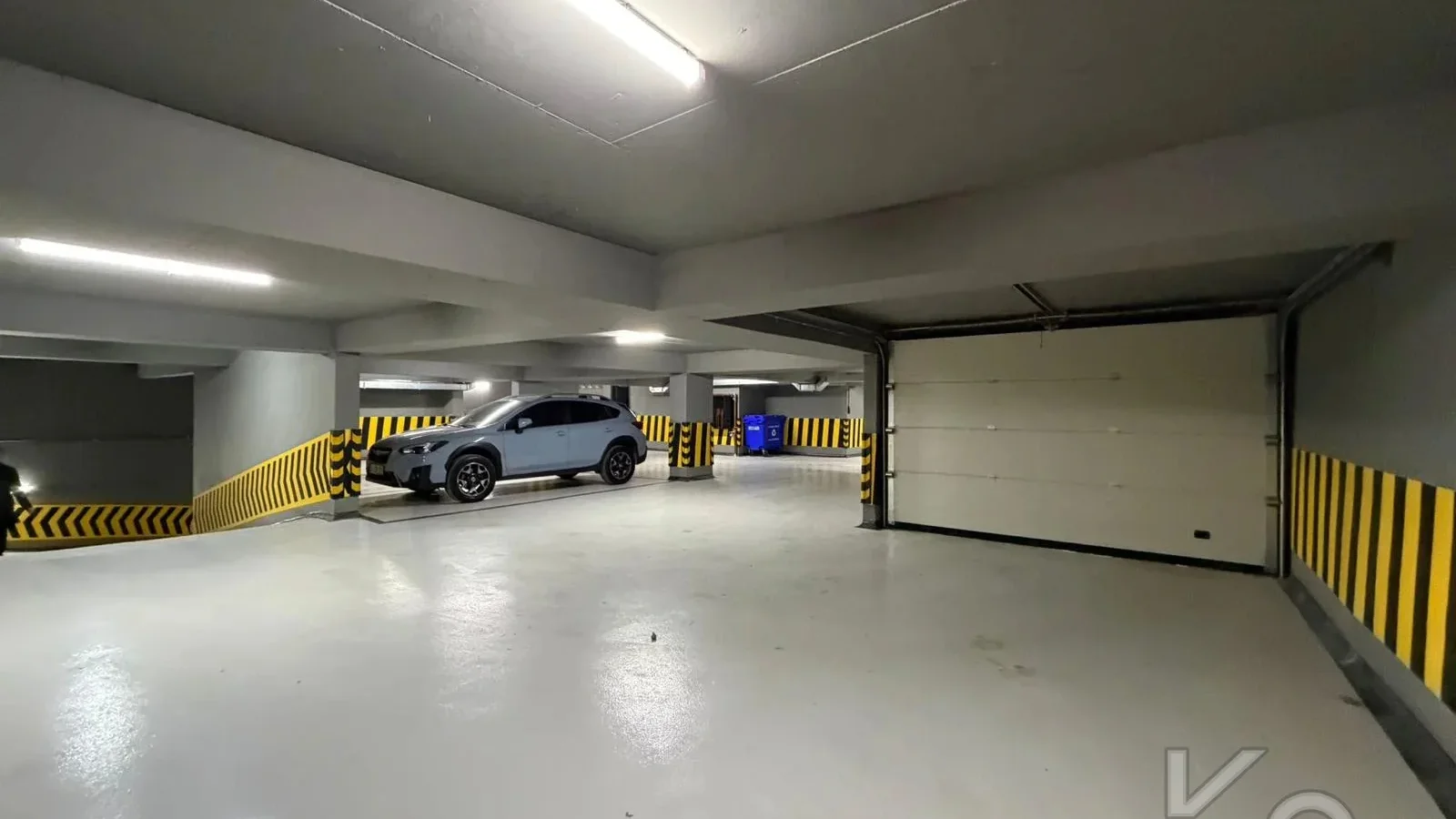 Lacivert Cadde Suadiye Şaşkınbakkal Sahil'de Balkonlu Satılık Daire 72m² Net 2+1 A Plus