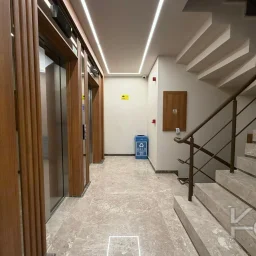 Lacivert Cadde Suadiye Şaşkınbakkal Sahil'de Balkonlu Satılık Daire 72m² Net 2+1 A Plus