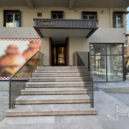 Lacivert Cadde Suadiye Şaşkınbakkal Sahil'de Balkonlu Satılık Daire 72m² Net 2+1 A Plus