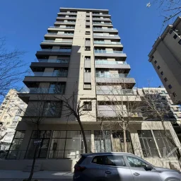 Lacivert Cadde Suadiye Şaşkınbakkal Sahil'de Balkonlu Satılık Daire 72m² Net 2+1 A Plus