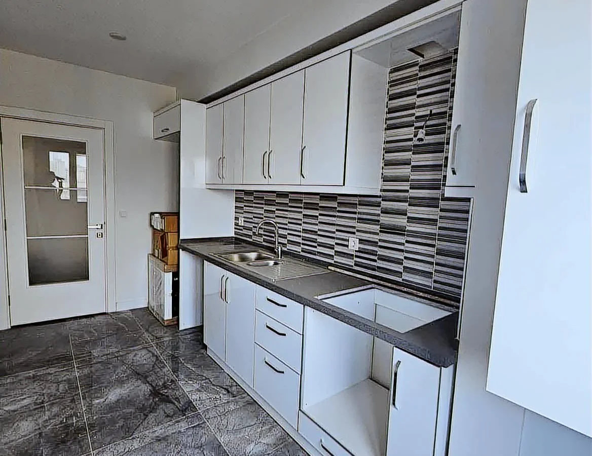 Sağlam'dan Feneryolu'nda 125 M2 3+1 Sıfır Geniş Satılık Daire!!!